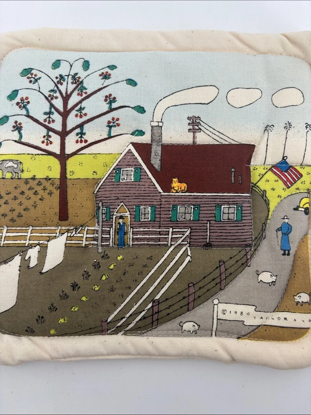 Vintage 1980 Taylor & NG farm scene hot pad holder (NOS)
